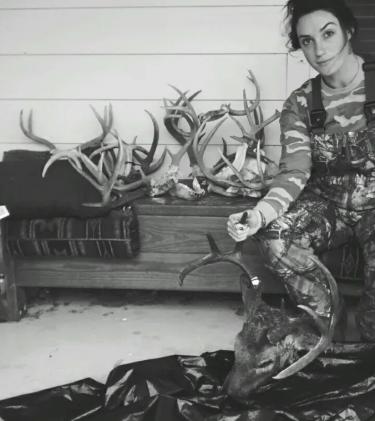 Born to be a Huntress: Embracing Your True Calling